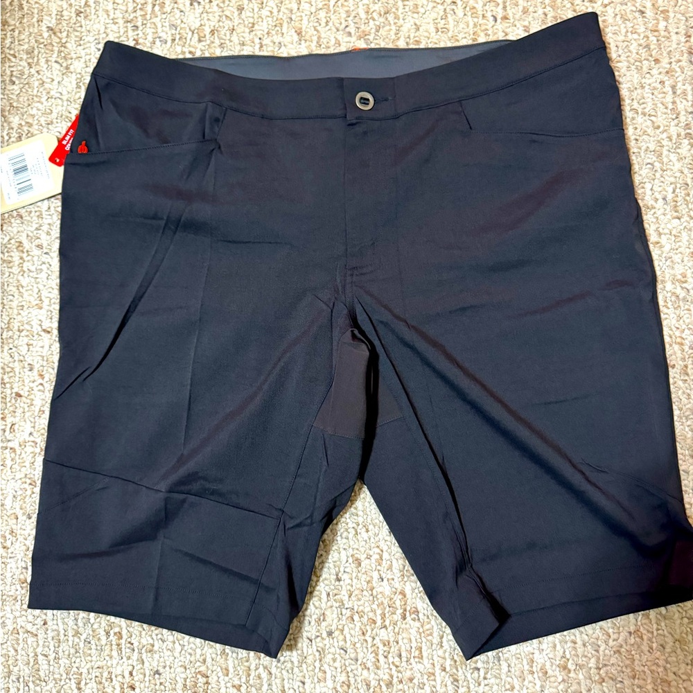 Black The North face BTW short!